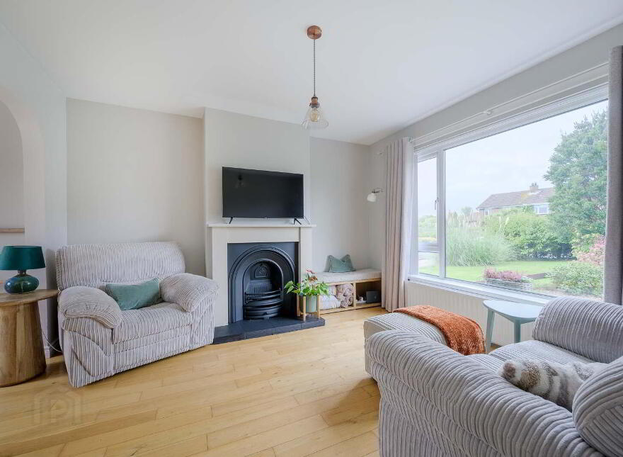 5 Sinclair Dell, Bangor, BT19 1ED