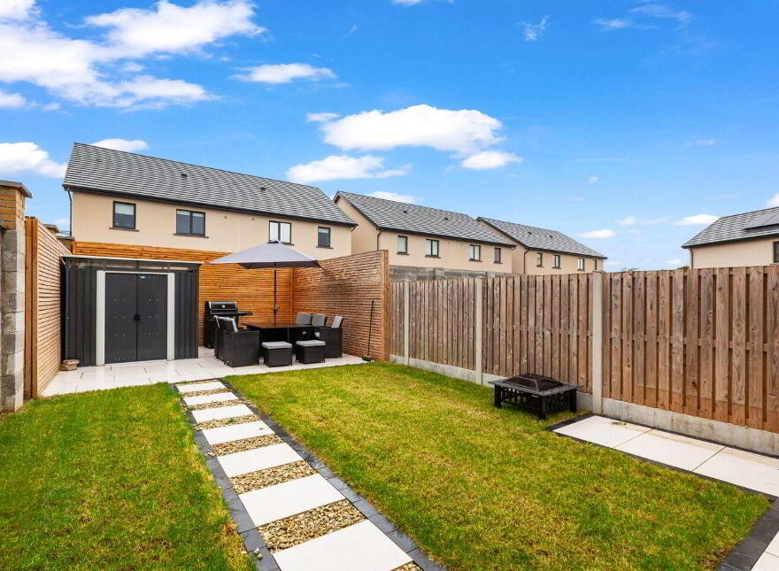 11 The Dales, Kilmartin Grove, Hollystown, D15W27A