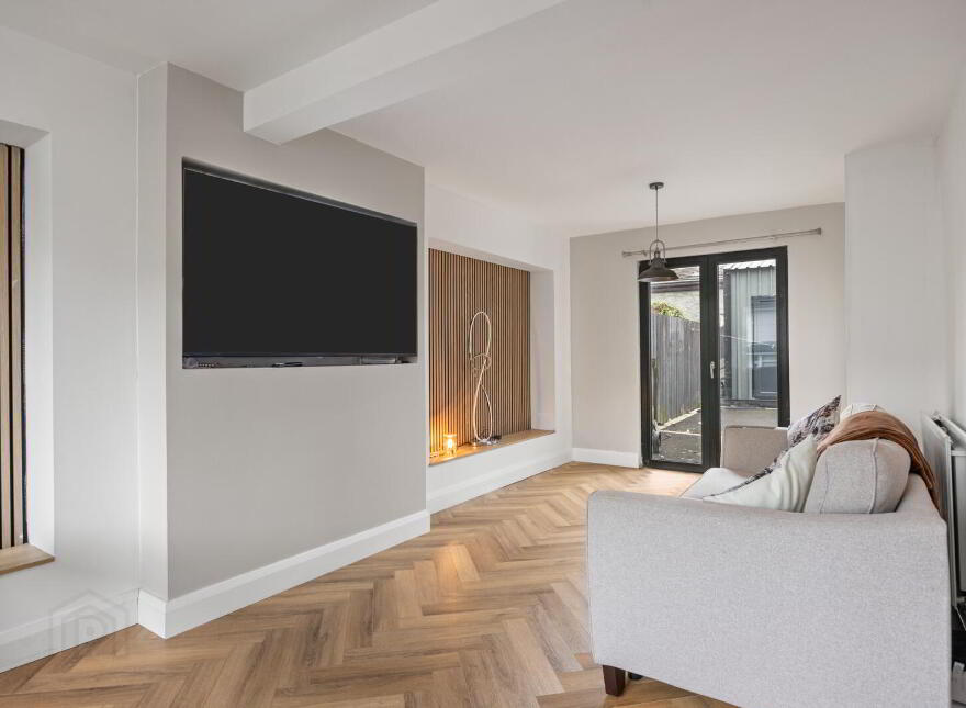 23 Woodvale Parade, Belfast, BT13 3LH