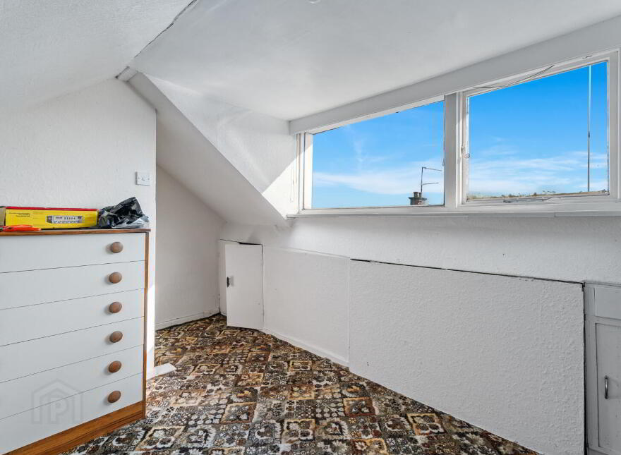57 Estoril Park, Belfast, BT14 7NG