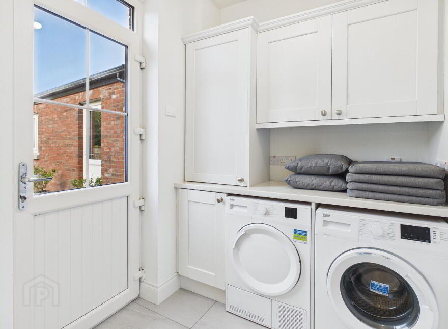 36 Helens Wood Lane, Bangor, BT19 1GE