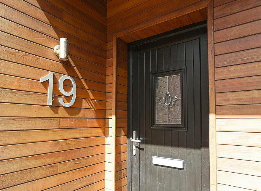 19 Florenceville Avenue, Ormeau Road, Belfast, BT7 3GZ