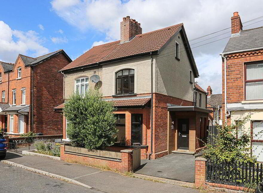 19 Florenceville Avenue, Ormeau Road, Belfast, BT7 3GZ