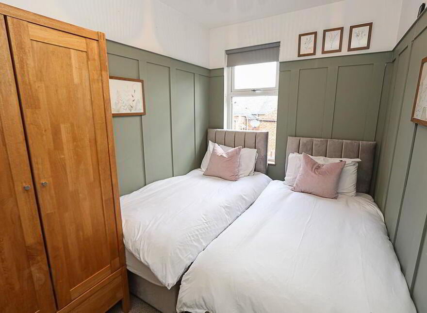 19 Florenceville Avenue, Ormeau Road, Belfast, BT7 3GZ