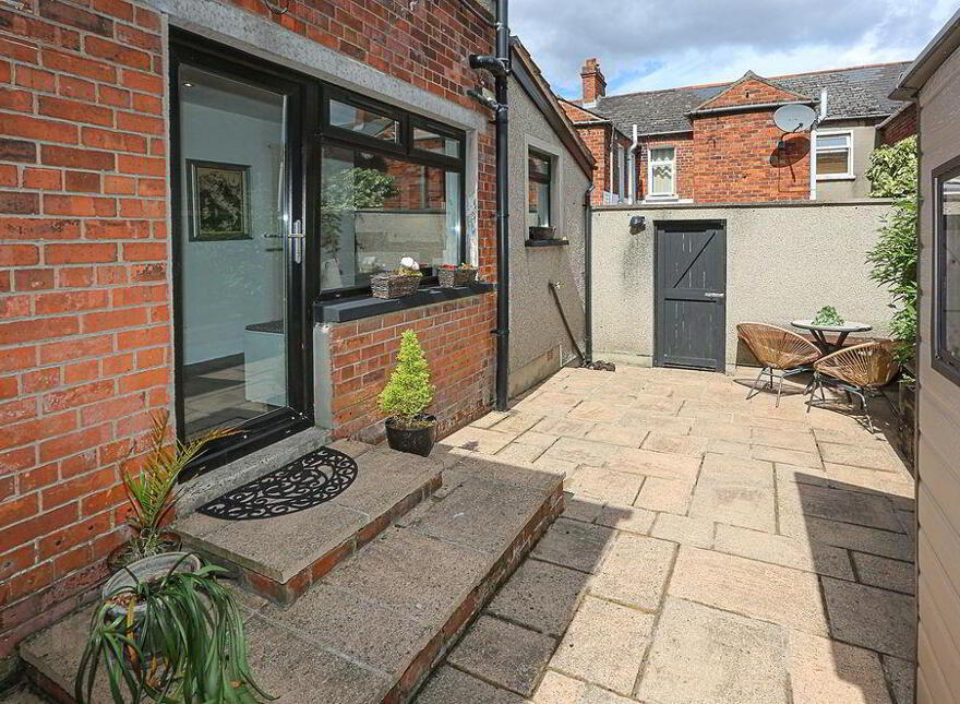 19 Florenceville Avenue, Ormeau Road, Belfast, BT7 3GZ