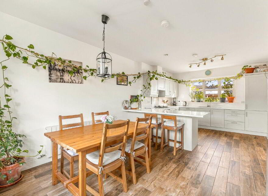 14 Morristown Crescent, The Paddocks, Newbridge, W12N225
