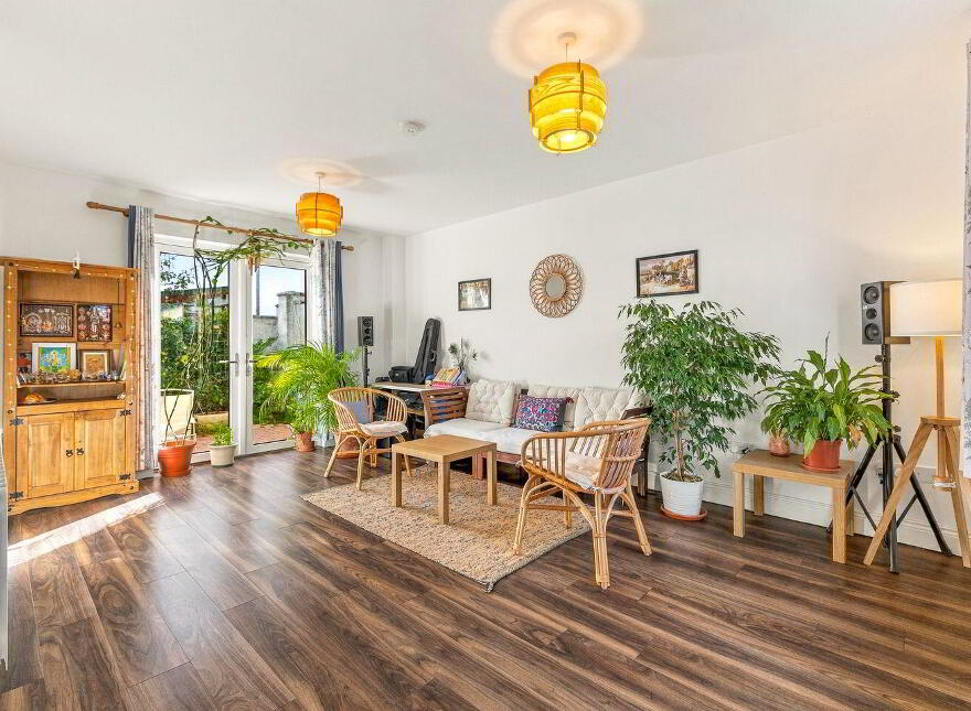 14 Morristown Crescent, The Paddocks, Newbridge, W12N225