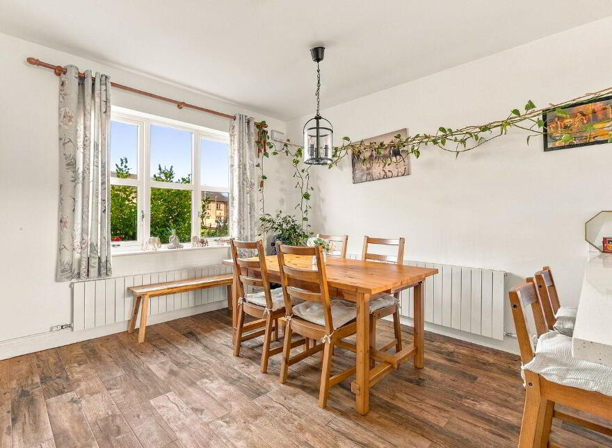 14 Morristown Crescent, The Paddocks, Newbridge, W12N225