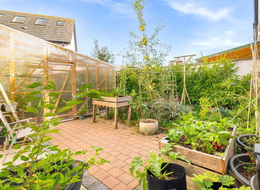 14 Morristown Crescent, The Paddocks, Newbridge, W12N225