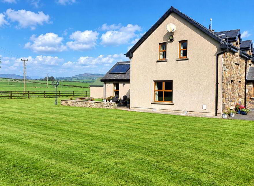 Ahacross, Kildorrery, Knockanevin, P67R963
