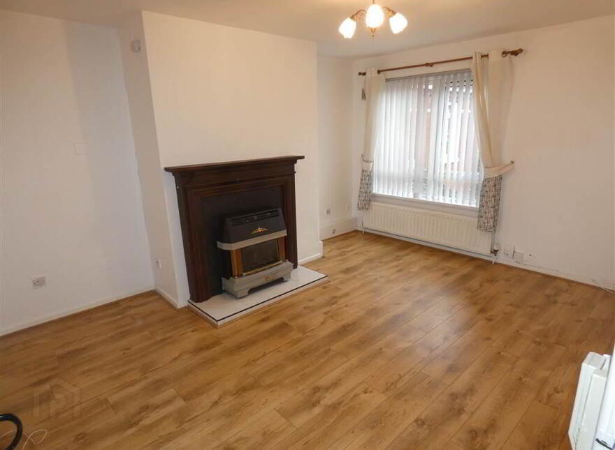 60 St. Georges Gardens, Sandy Row, Belfast, BT12 5FJ