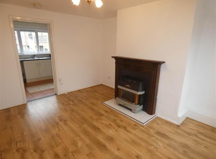 60 St. Georges Gardens, Sandy Row, Belfast, BT12 5FJ