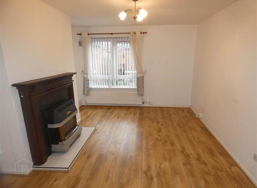 60 St. Georges Gardens, Sandy Row, Belfast, BT12 5FJ