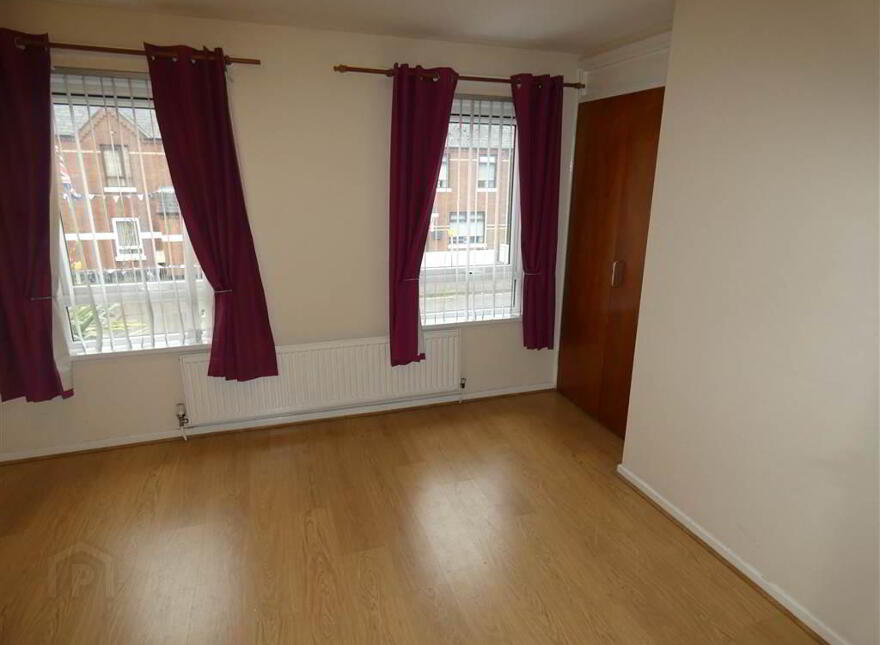60 St. Georges Gardens, Sandy Row, Belfast, BT12 5FJ