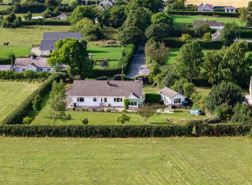 Fennor, Kildangan, R51TD42
