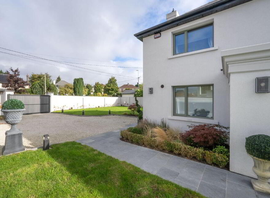 Randall, Well Road, Ballinlough, T12E9WT