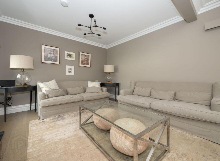 Randall, Well Road, Ballinlough, T12E9WT