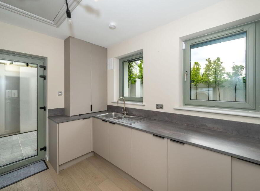 Randall, Well Road, Ballinlough, T12E9WT