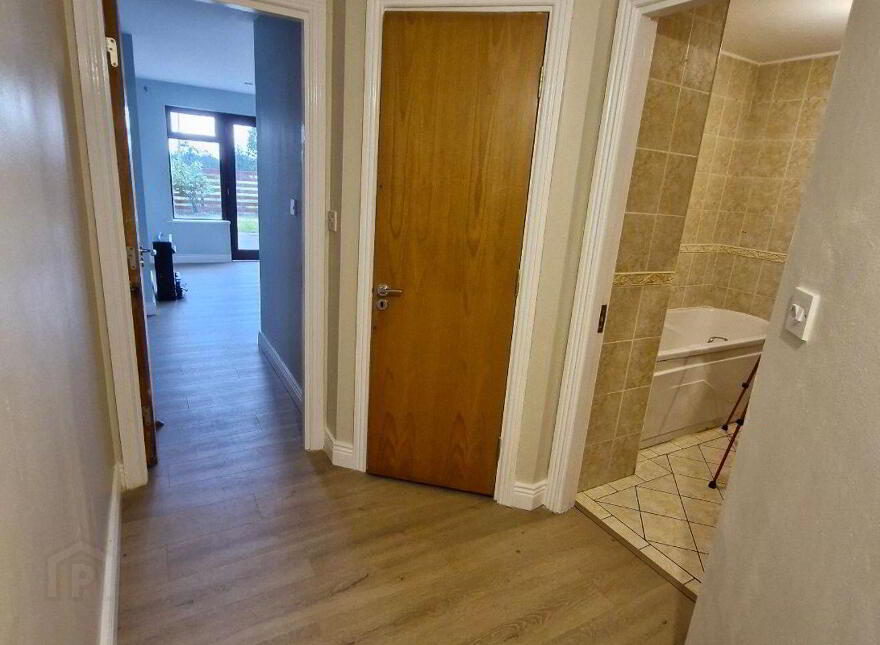 8 Moycourt, Moyvale, Ballymahon, N39F8P8