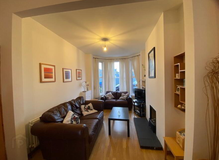 153 The Mount, Belfast, BT5 4ND