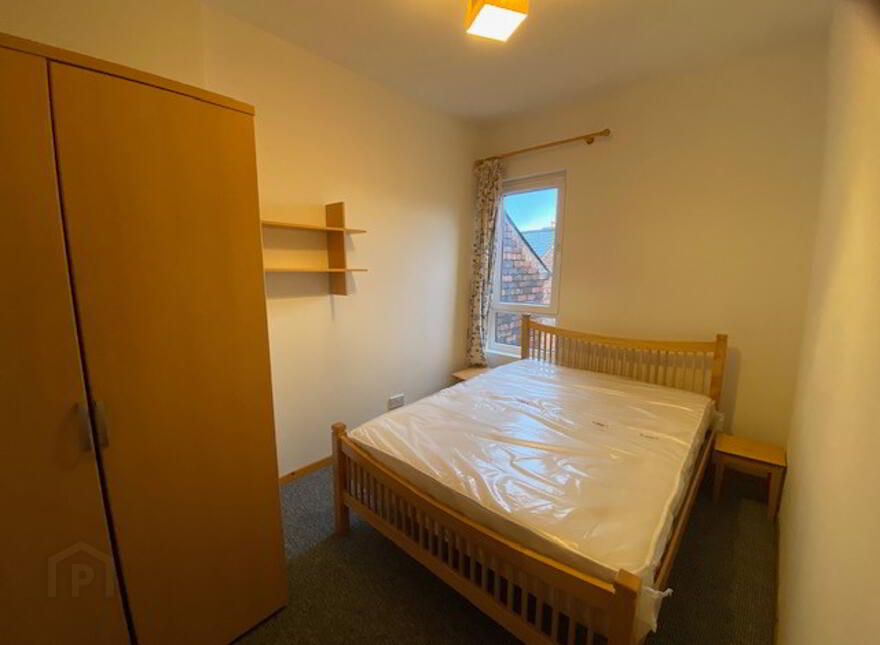 153 The Mount, Belfast, BT5 4ND