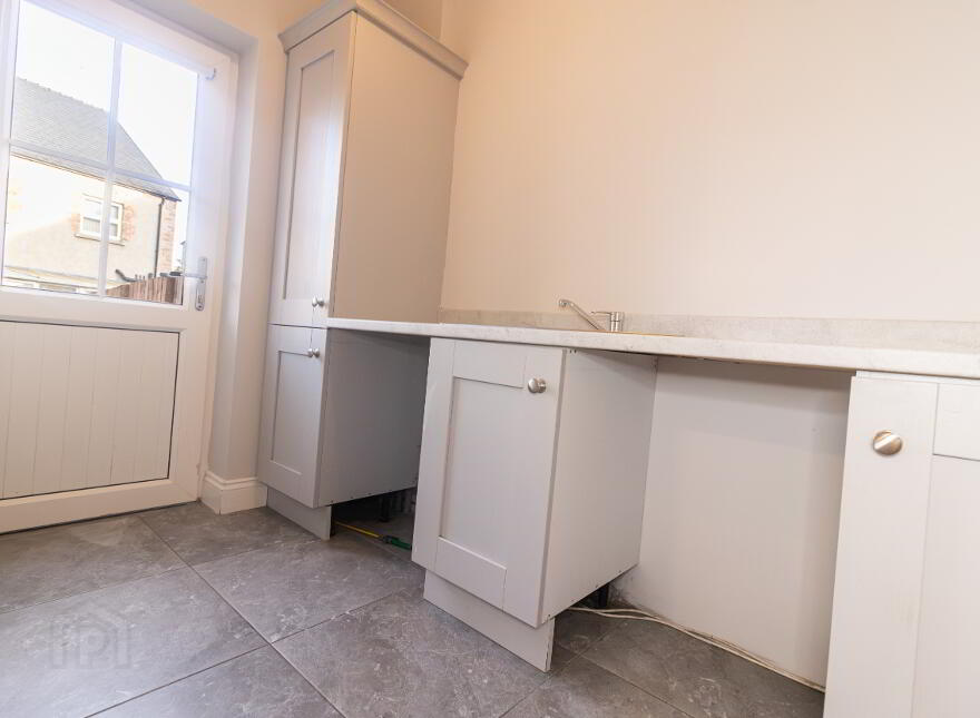 35 Limestone Square, Armagh, BT60 3NP