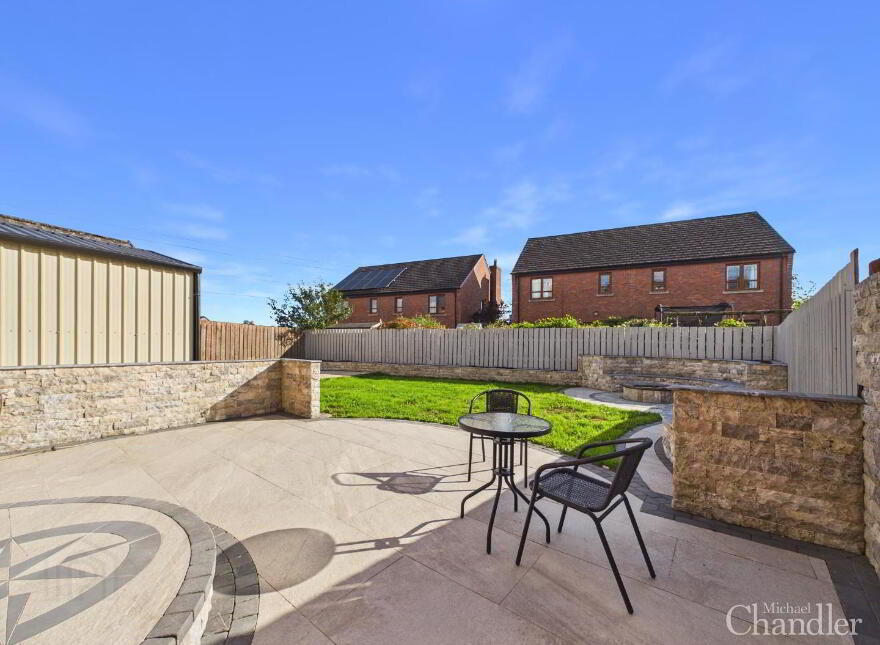 88 Brooke Hall Heights, Belfast, BT8 6WN