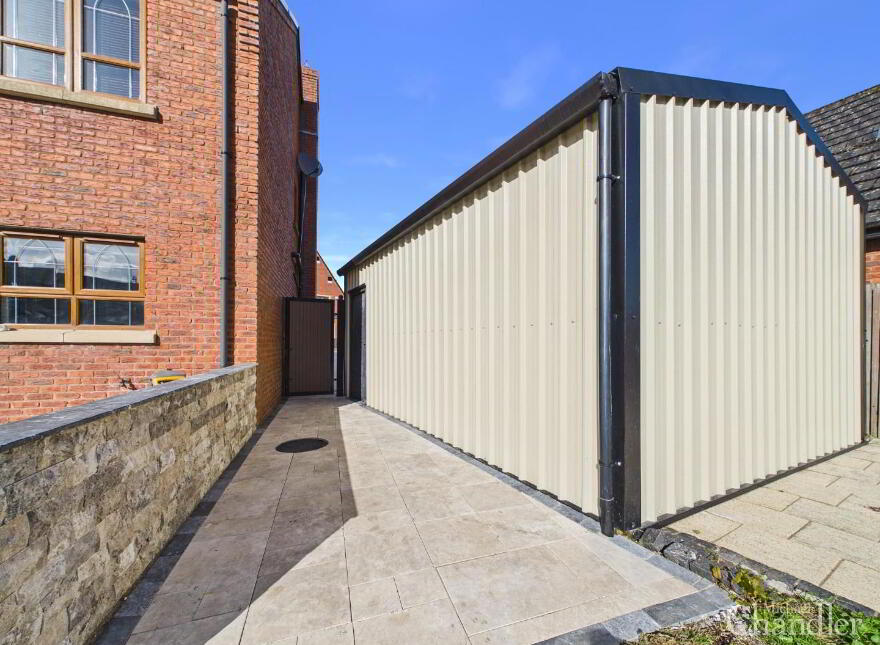 88 Brooke Hall Heights, Belfast, BT8 6WN