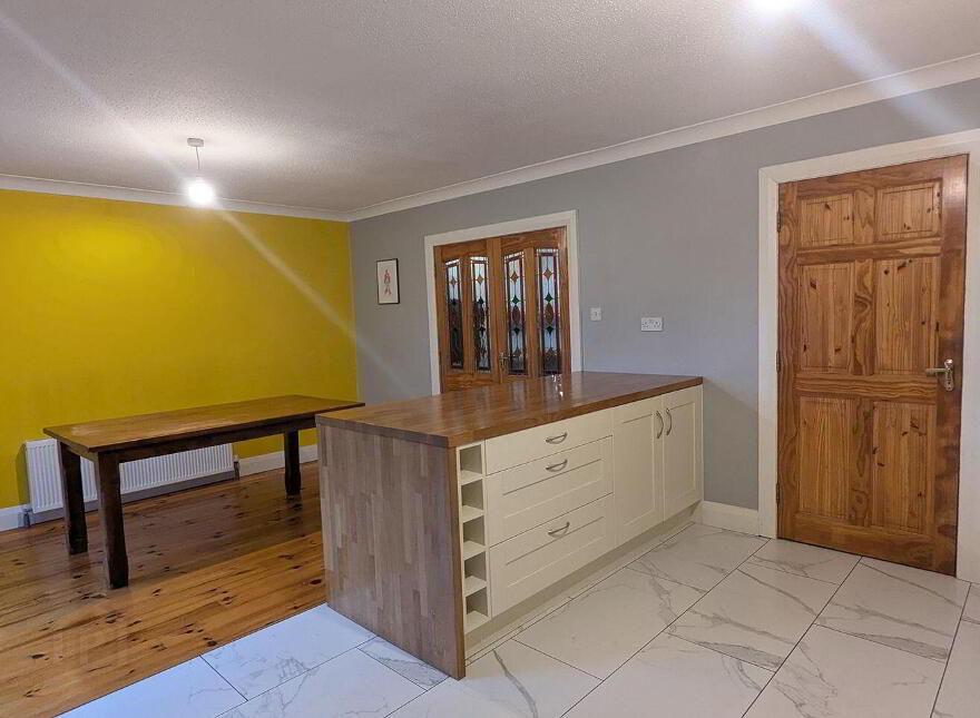 8A Dun Ri, Athenry, H65X665