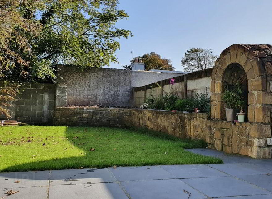 8A Dun Ri, Athenry, H65X665