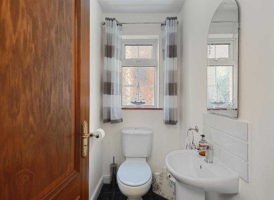 6 Hanover Grove, Bangor, BT19 7ZT