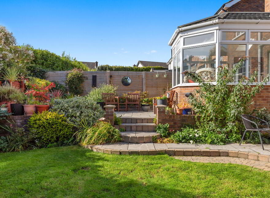 6 Hanover Grove, Bangor, BT19 7ZT