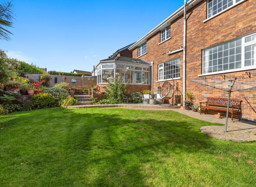 6 Hanover Grove, Bangor, BT19 7ZT