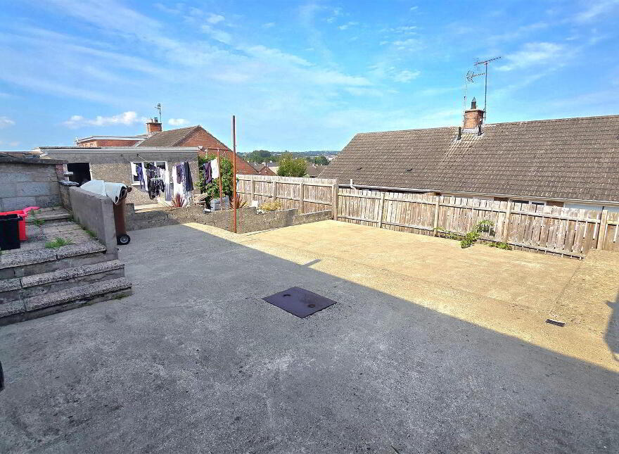 50 Carolhill Park, Ballymena, BT42 2DG