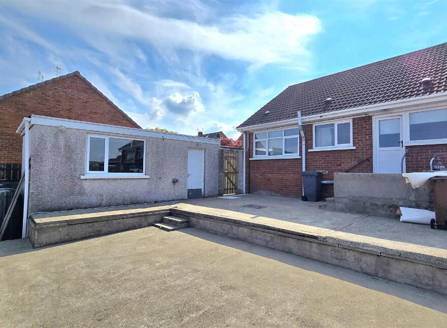 50 Carolhill Park, Ballymena, BT42 2DG