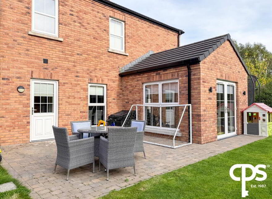40 Cavanacaw Grange, Armagh, BT60 2FU