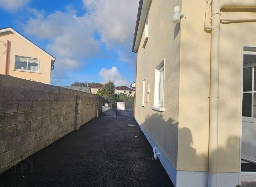 44 Knocknacarra Park, Knocknacarra, Salthill, H91NVW4