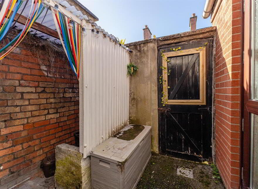 39 Florida Drive, Belfast, BT6 8EX