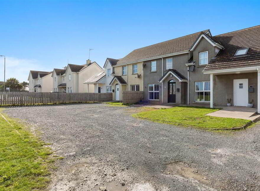 35 The Links, Ballykinlar, Downpatrick, BT30 8FE