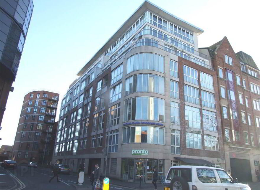 8 Shaftesbury Court, Off Dublin Road, Belfast, BT7 1RY