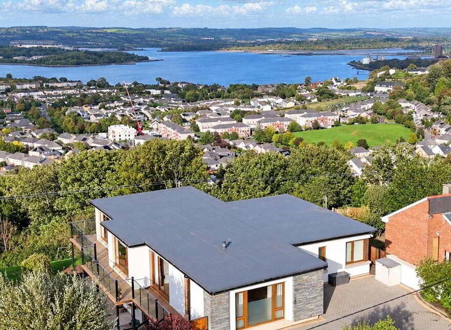 Aghadoe, Upper Ardmore, Passage West, T12D8KR