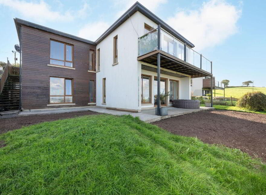 Aghadoe, Upper Ardmore, Passage West, T12D8KR
