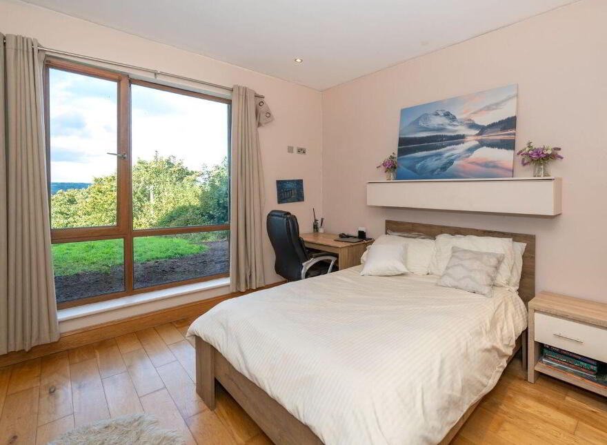 Aghadoe, Upper Ardmore, Passage West, T12D8KR