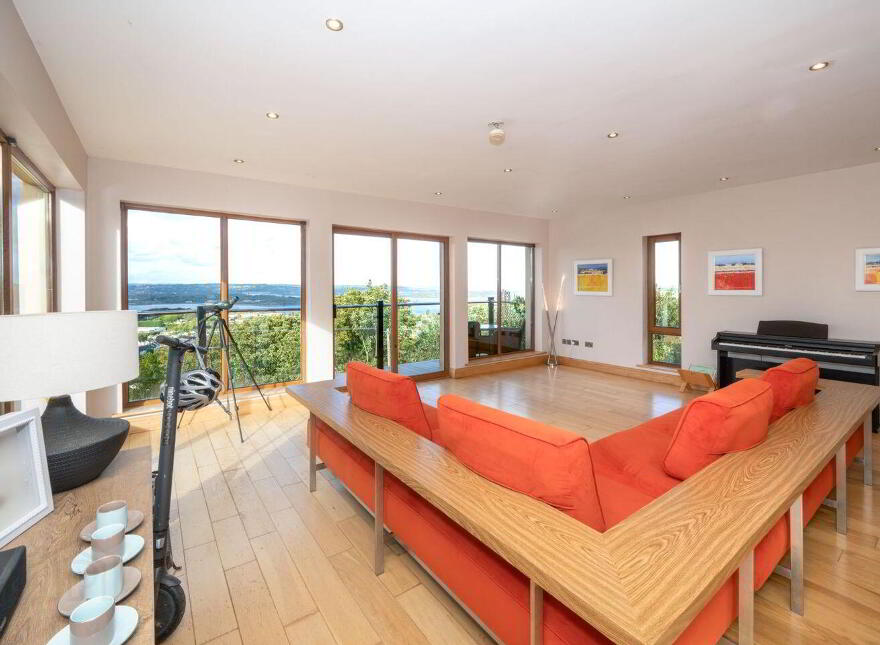 Aghadoe, Upper Ardmore, Passage West, T12D8KR
