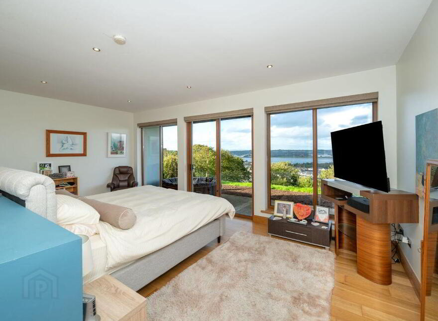 Aghadoe, Upper Ardmore, Passage West, T12D8KR