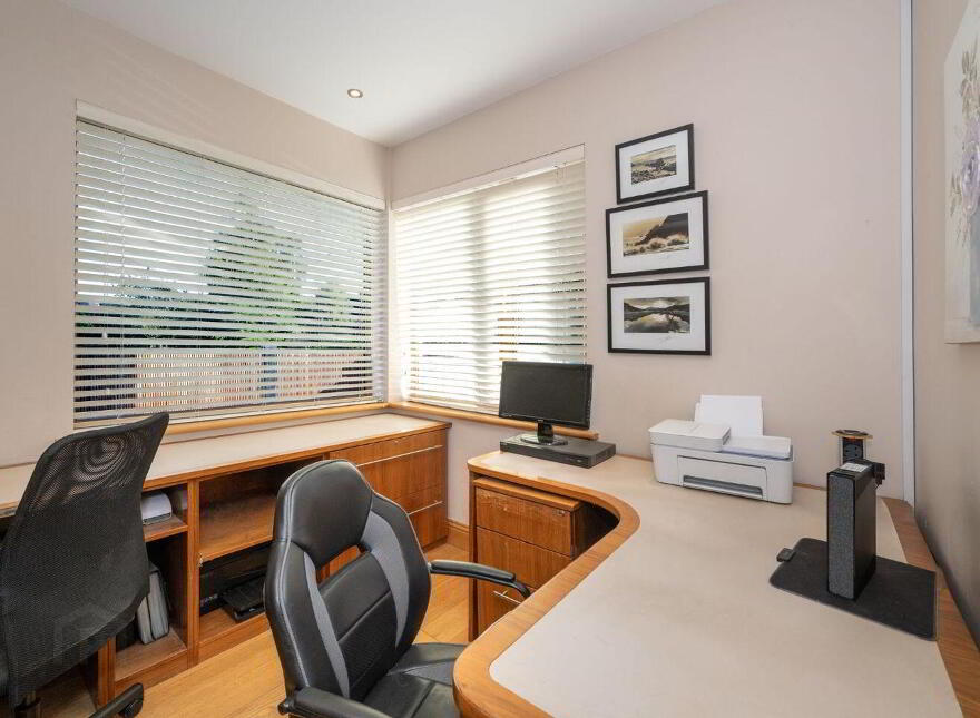 Aghadoe, Upper Ardmore, Passage West, T12D8KR