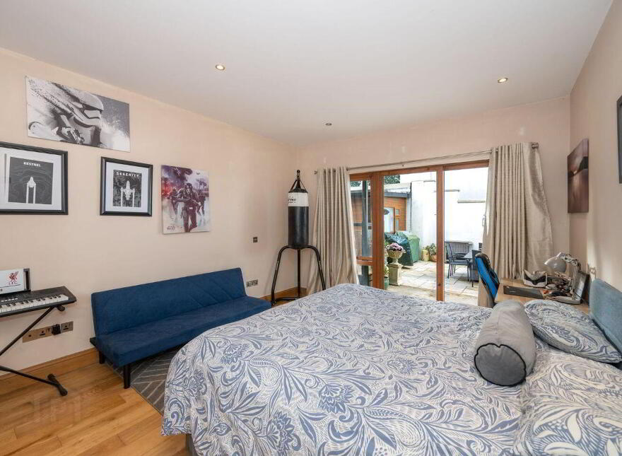 Aghadoe, Upper Ardmore, Passage West, T12D8KR