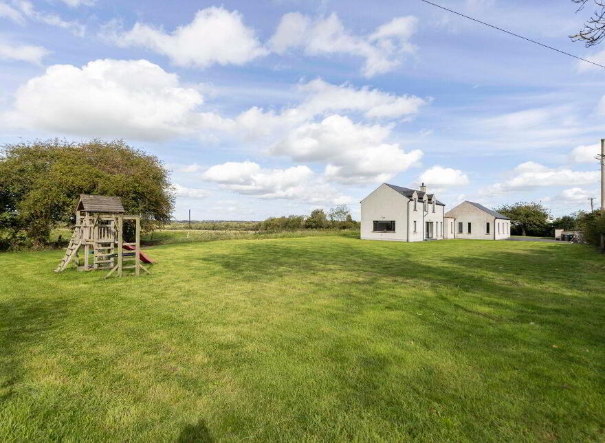 Dowsain Ghar, Knockmark, Drumree, A85HY54