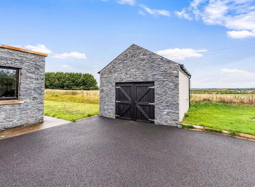 Dowsain Ghar, Knockmark, Drumree, A85HY54