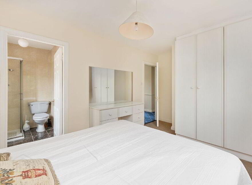 12 Treacy Meadows, Newbridge, W12PC99